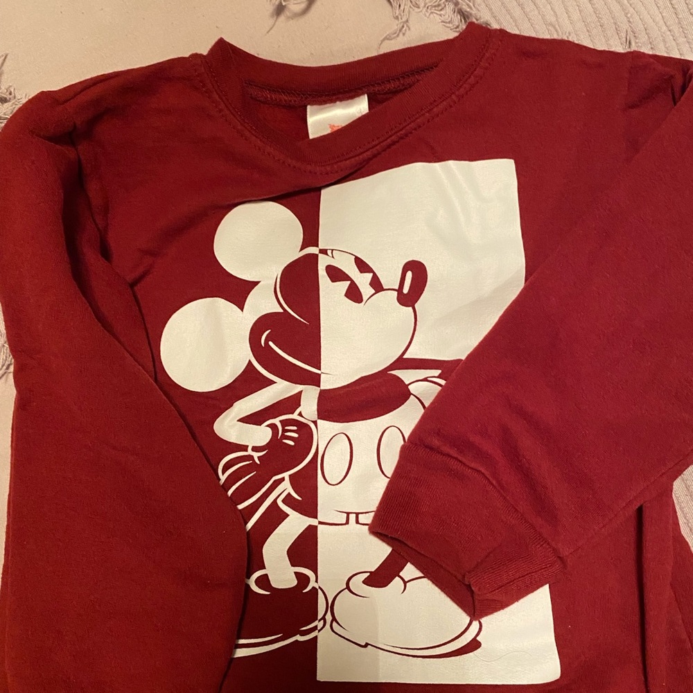 Boy Mickey Mouse sweatshirt